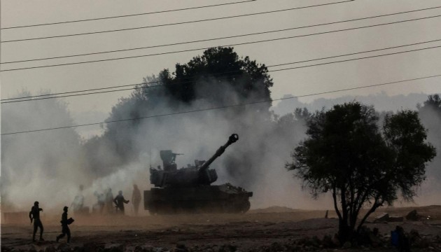 Hizbullah, İsrail'in sınır üzerinde konuşlu tankına füze ile saldırı düzenledi