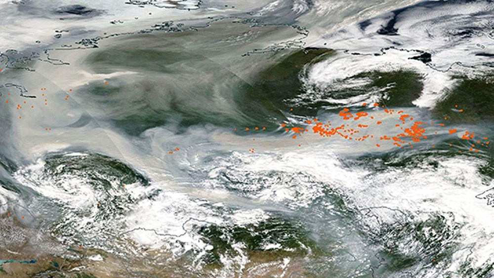 Korkutan açıklama: Sibirya daki yangının dumanı Kuzey Kutbu na ulaştı