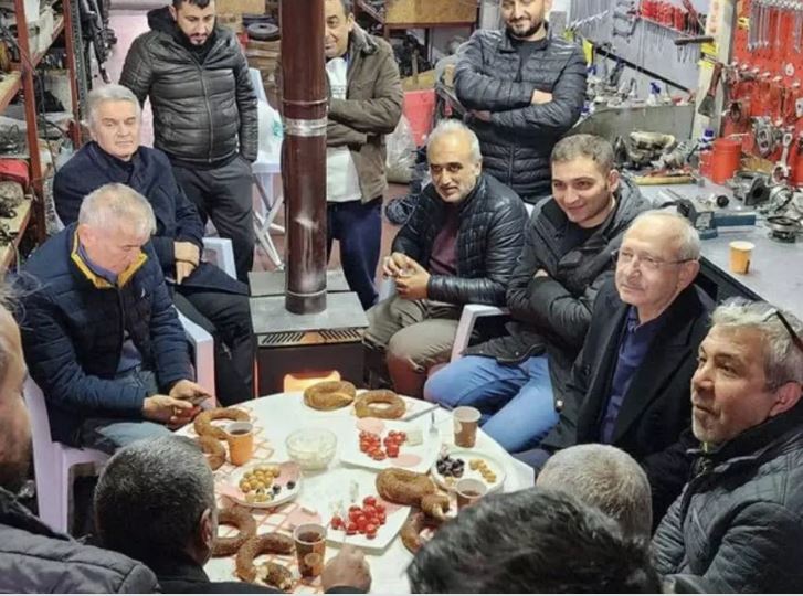 Kılıçdaroğlu esnafı ziyaret etti