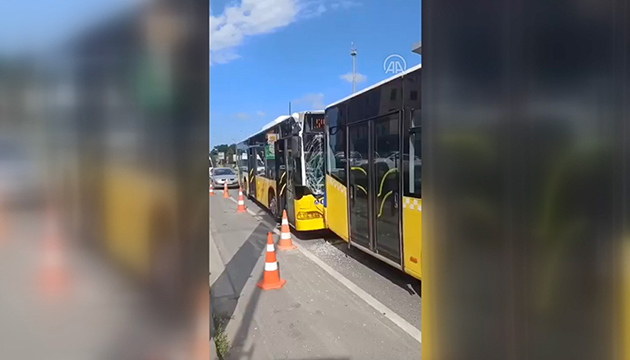 3 otobüs zincirleme kaza yaptı!