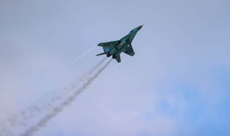 Rus askeri uçağı düşürüldü