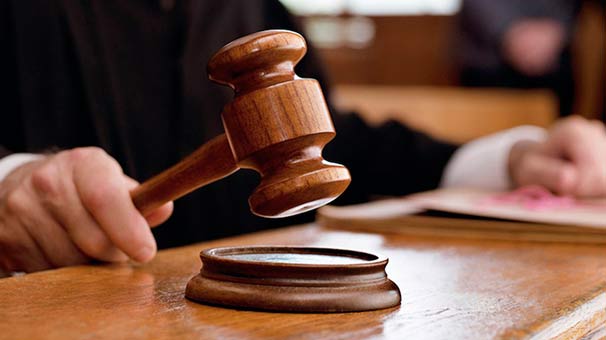Yargıtay: Avukat olmayanlar da mahkemelerde savunma yapabilsin