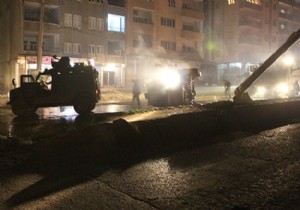 Şırnak ta polis servisine bombalı saldırı: 5 yaralı