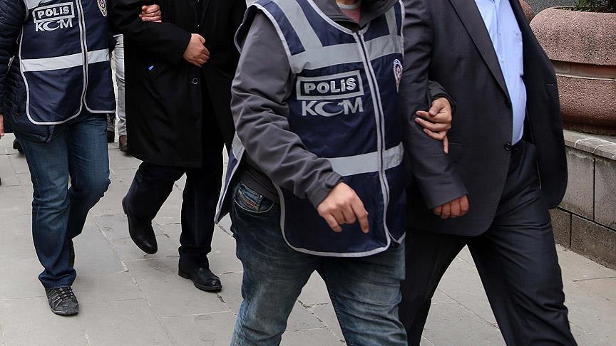 İzmir terör operasyonu: 18 gözaltı