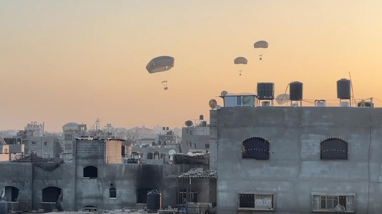 Ürdün ve ABD dahil 5 ülkeden Gazze’ye havadan yardım