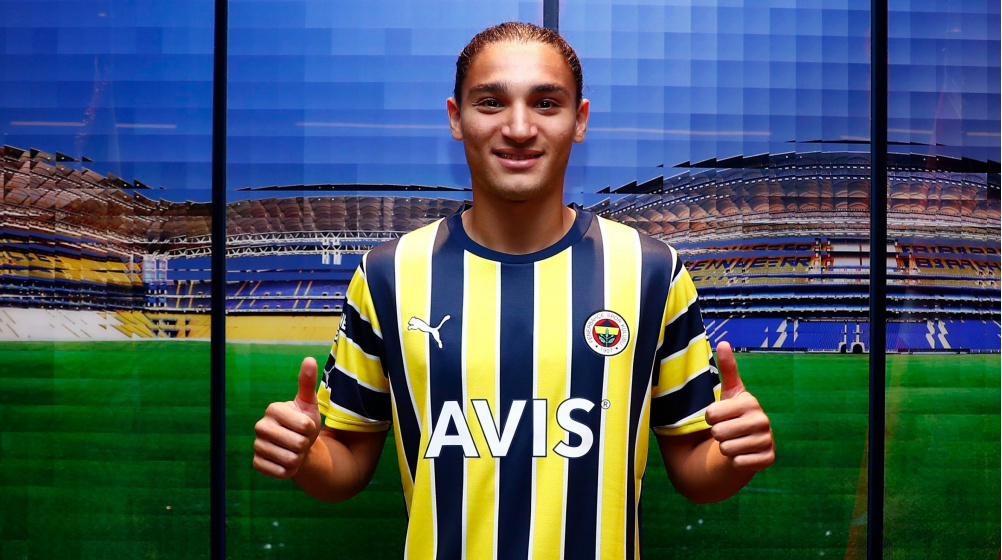 Fenerbahçe, Emir Ortakaya yı Westerlo ya kiraladı