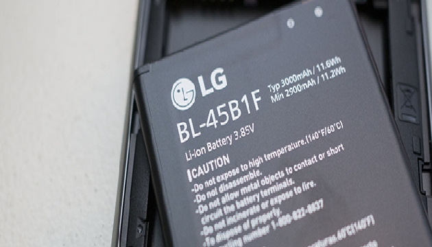 LG V10 pil ömrü rakiplerin altında kaldı!