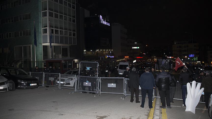 Ankara Büyükelçiliği önünde protesto