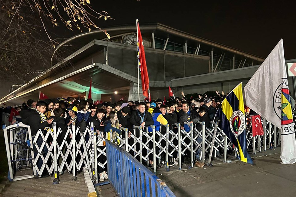 Fenerbahçe maçı öncesi Hollanda da olay çıktı