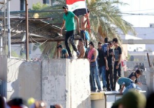 Sadr yanlıları Bağdat ta protestoda!