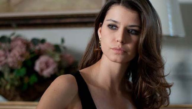 Beren Saat in annelik heyecanı yarıda kaldı!