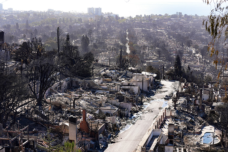 Los Angeles ta yangın bölgesinde çamur seli uyarısı