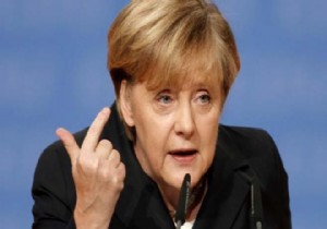 Merkel: Yunanistan’ı terk edemeyiz!