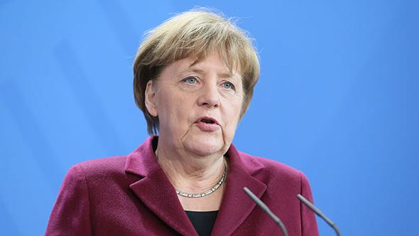 Merkel o ziyareti iptal etti