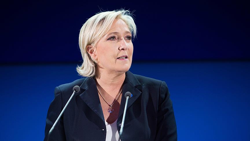 Le Pen milletvekilliğine aday oluyor