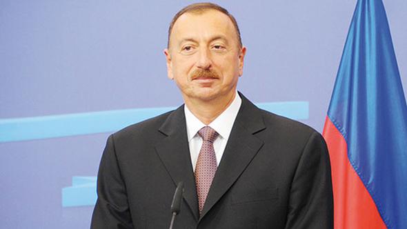 İlk tebrik Aliyev den geldi