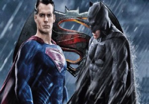 Batman v Superman gişe rekoru kırdı!