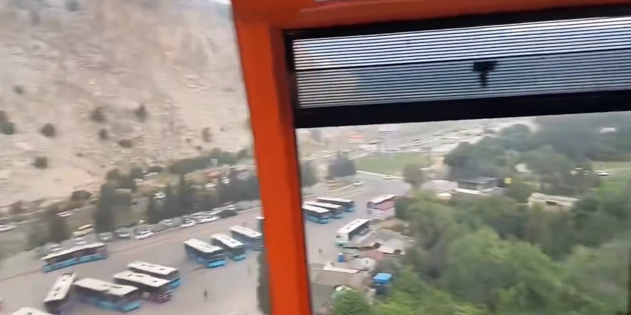 Teleferikte mahsur kalanlar o anları paylaştı