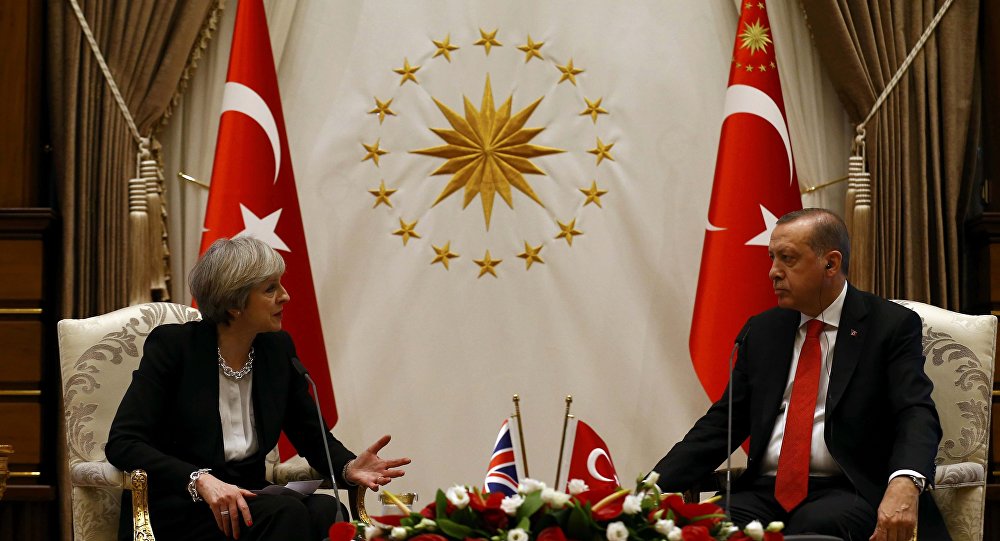 İngiltere Başbakanı May e Erdoğan a baskı yap çağrısı