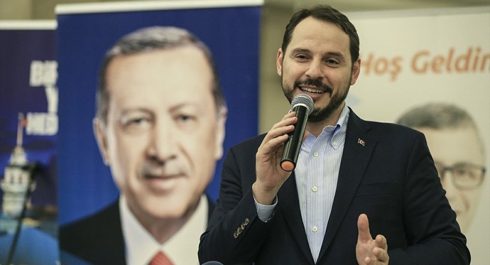 Bakan Albayrak: Uzun adamın yanında olmaya var mısınız?