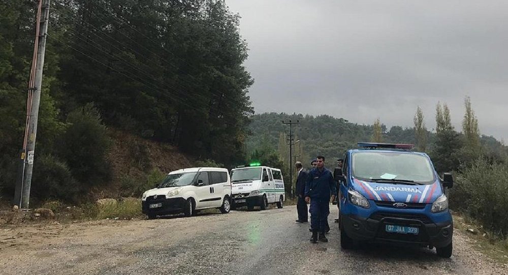 Antalya da çatışma: 2 asker yaralandı, saldırgan öldürüldü