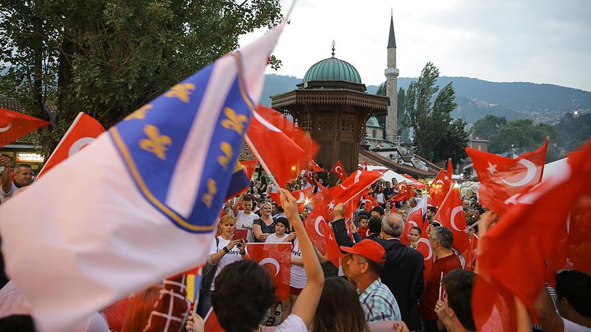 Balkan Müslümanları nöbette