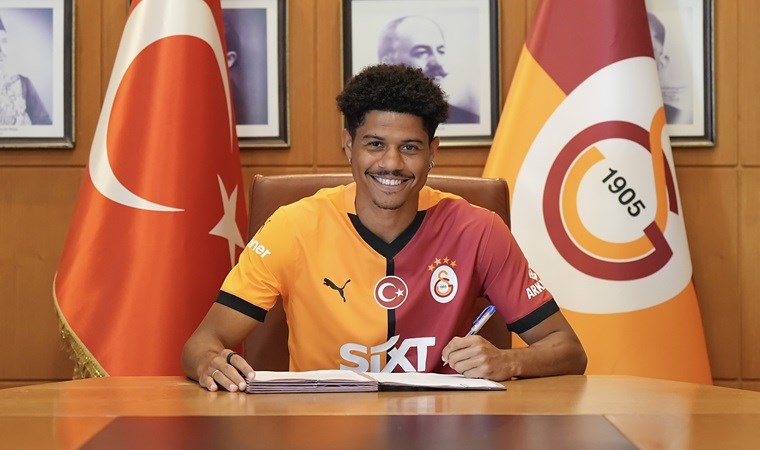 Galatasaray ın transferi Gabriel Sara dan ilk açıklama