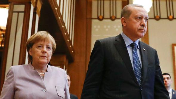 Erdoğan, Merkel ile görüşecek