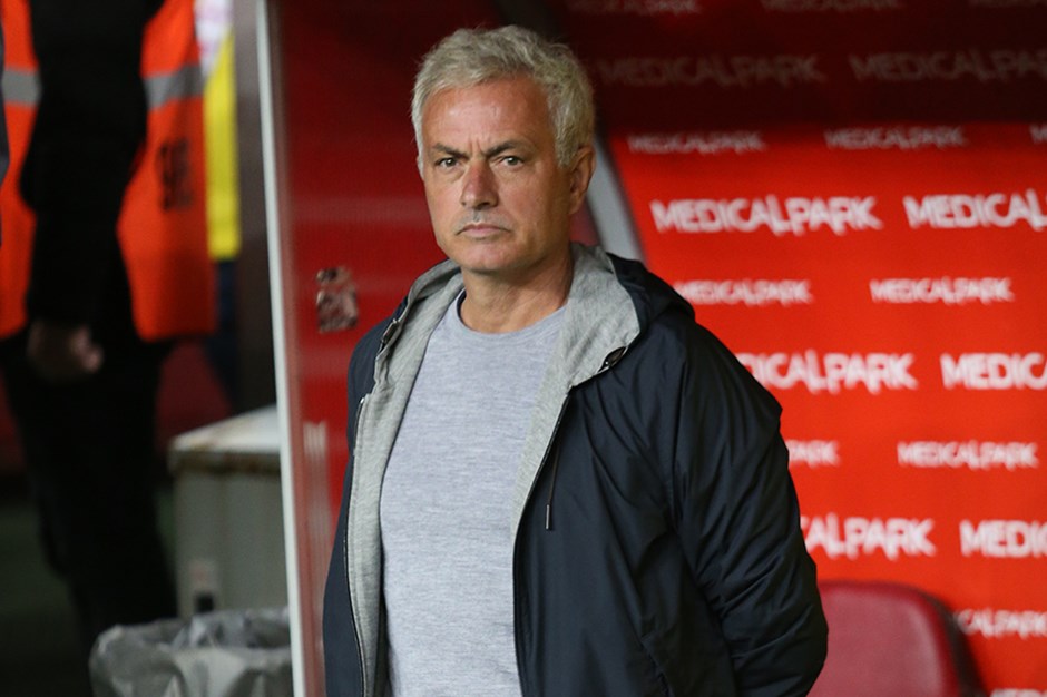 Jose Mourinho dan hakeme sert tepki