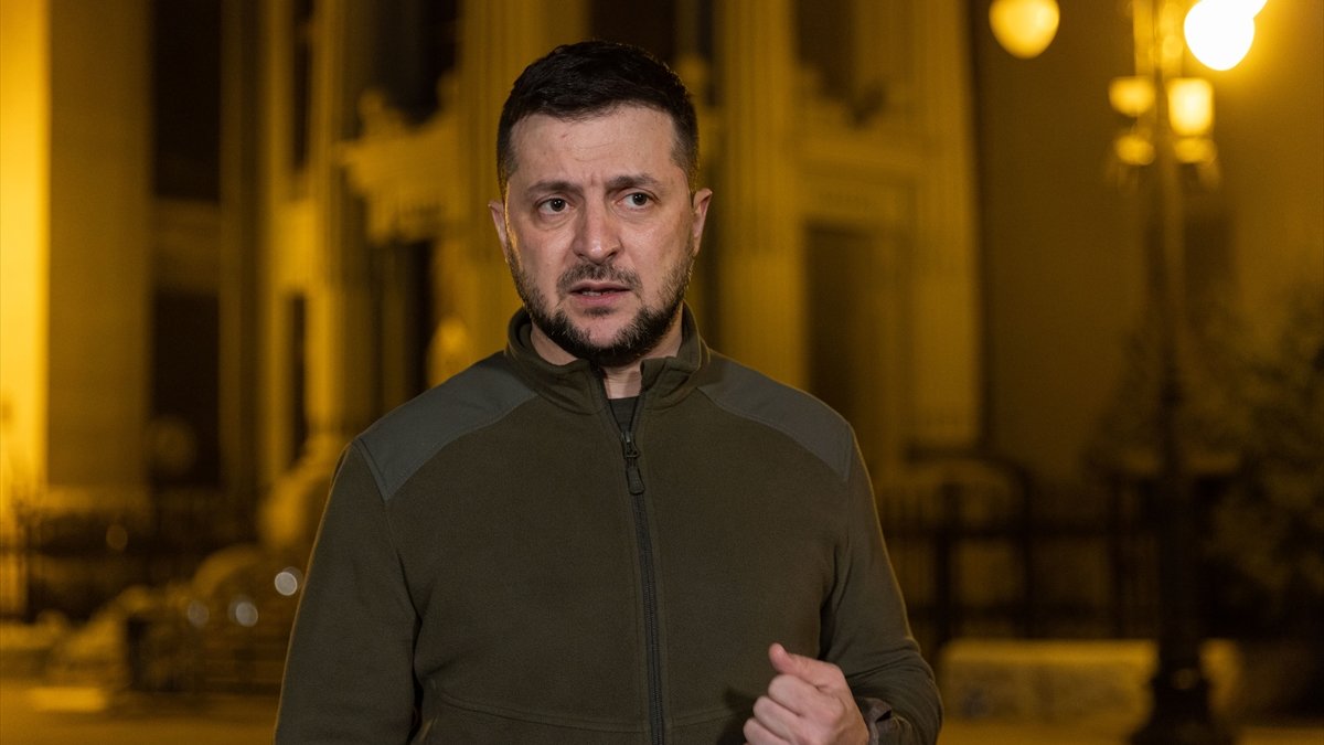 Zelenskiy den Noel mesajı:  Bu kışı bir atlatalım 