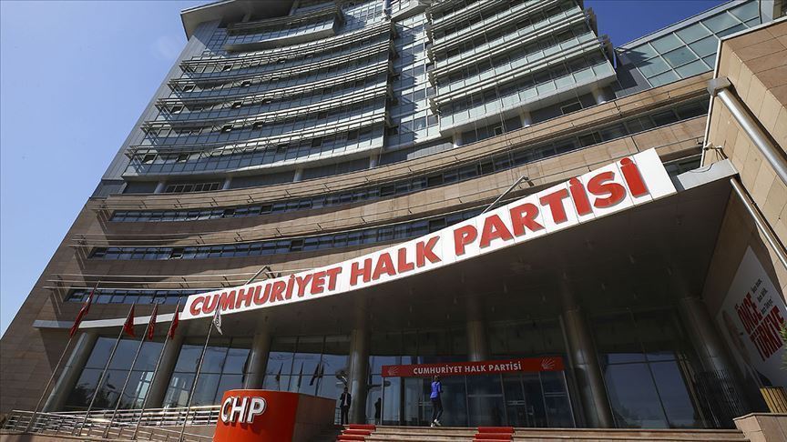 CHP de kapılar ziyaretçilere kapatılıyor