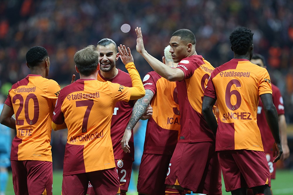 Galatasaray dan Konyaspor maçı için sürpriz karar