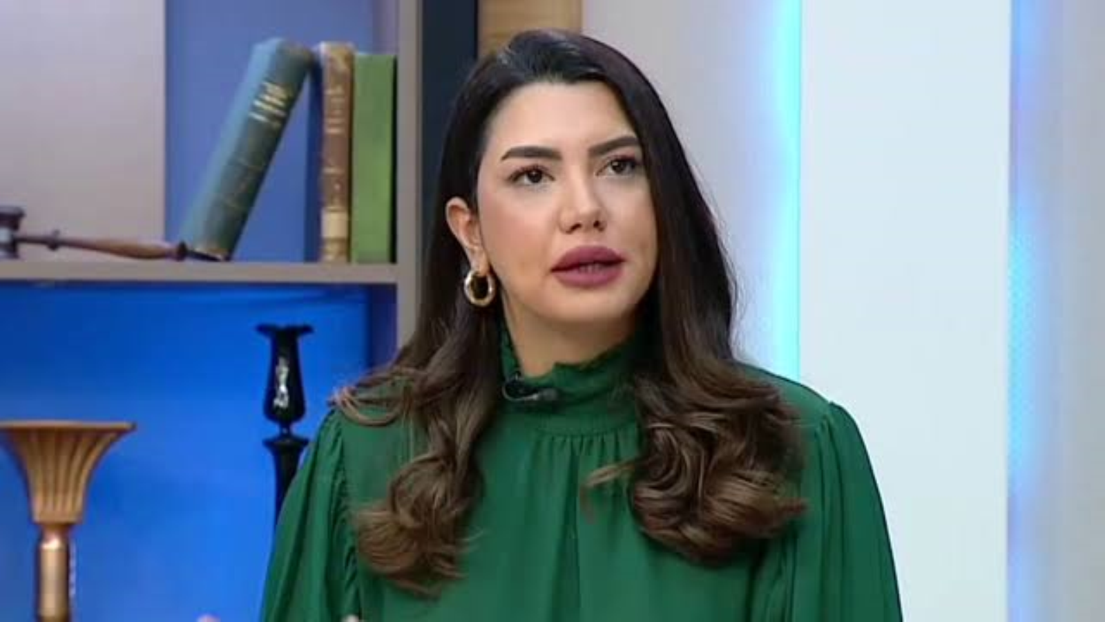 Fulya Öztürk ün 29 Ekim kombini dikkat çekti