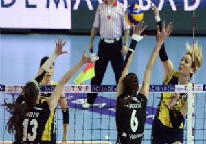 Vakıfbank Finalde!