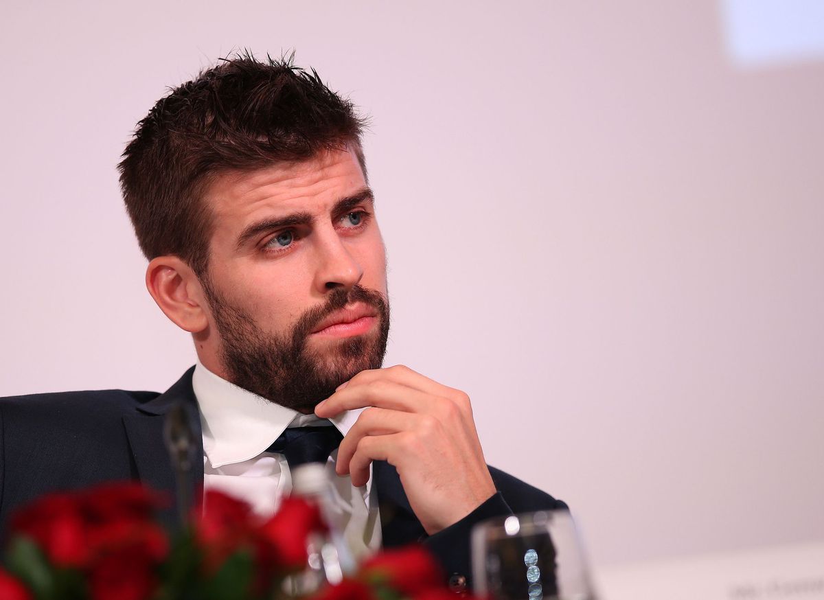 Pique den referanduma destek