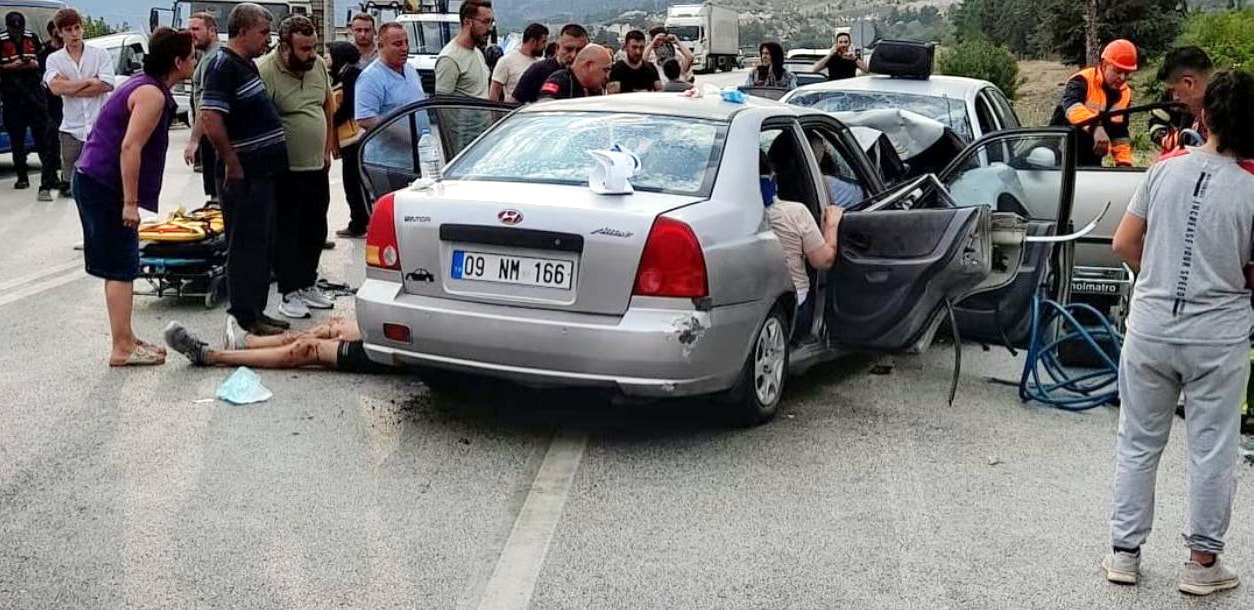 Feci kaza: Çok sayıda ölü ve yaralı var