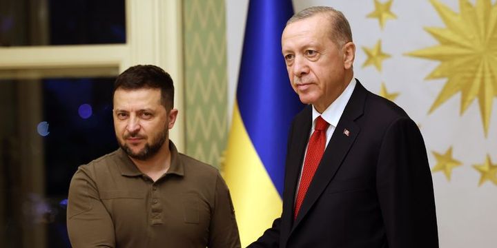 Erdoğan, Zelenskiy ile Türkevi nde görüştü