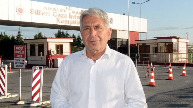 Gazeteci Oğuz Güven e hapis cezası