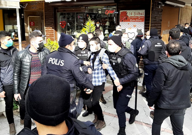 Ankara da  Boğaziçi  eylemine polis müdahalesi: 69 gözaltı