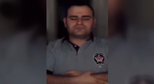 Namaz ile alay eden güvenlik görevlisi serbest bırakıldı