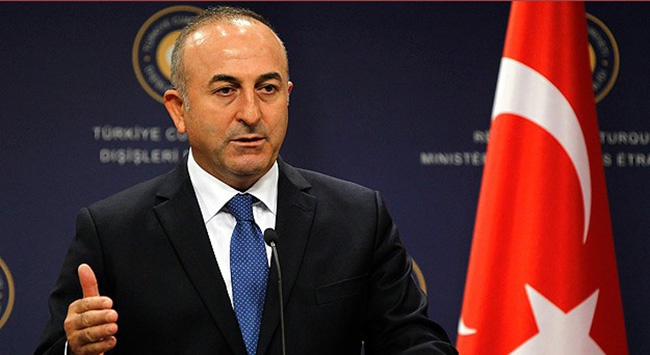 Çavuşoğlu ile Yunan gazeteci arasında polemik