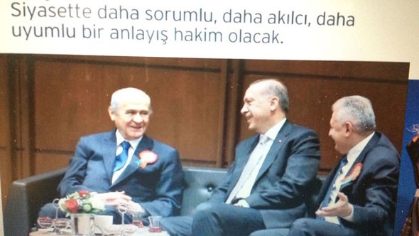 AK Parti kitapçığındaki Bahçeli sürprizi