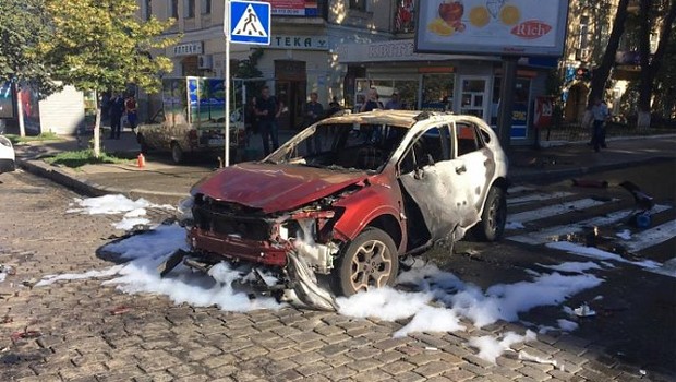 Gazeteciye bombalı saldırı