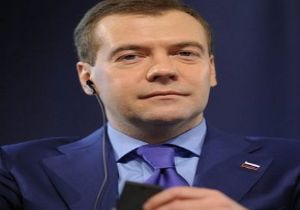 Medvedev, İsrail Yerine Flistin e Gidiyor 