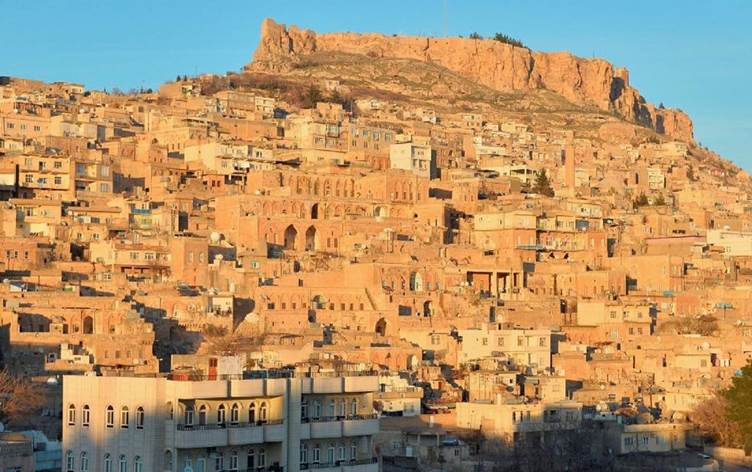 Mardin de 15 günlük toplantı ve gösteri yasağı