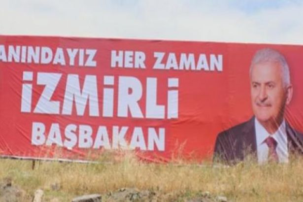 Binali Yıldırım afişini yırtanlara hapis cezası!