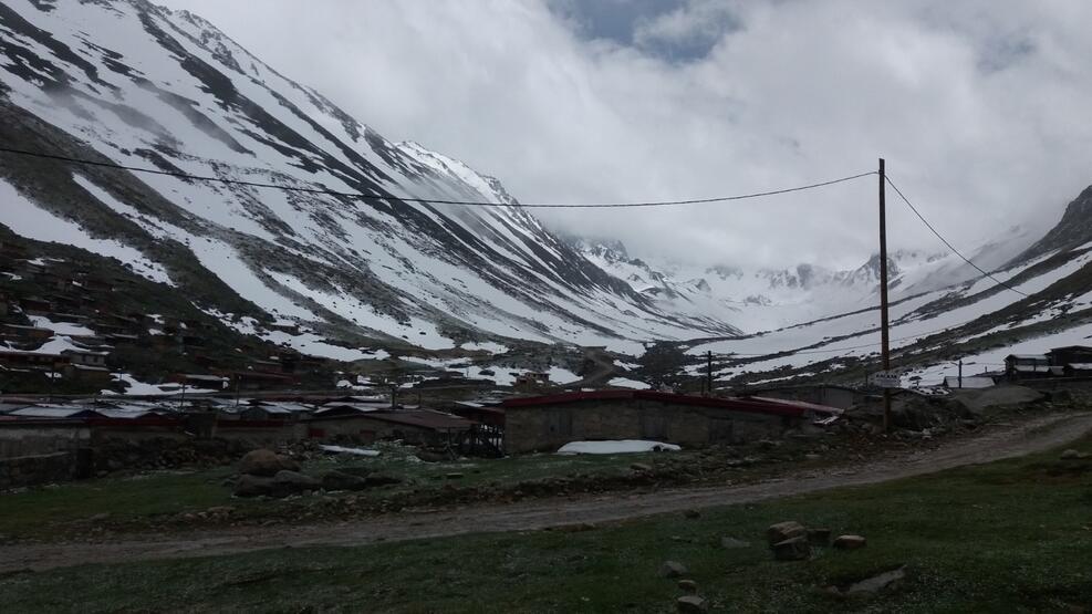 Rize de, yaylalara mayısta kar yağdı