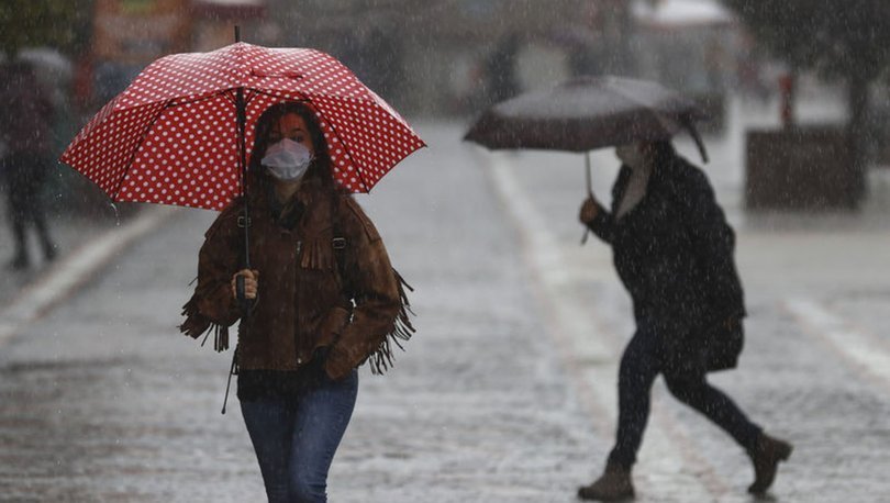 AKOM uyardı: İstanbul u sağanak vuracak