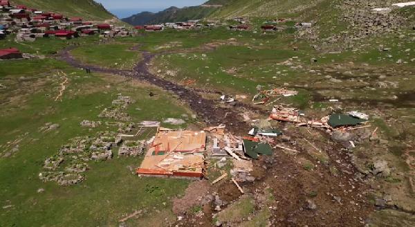 Rize yaylalarında kar kalktı; 12 ev ve 1 mescidin yıkıldığı belirlendi