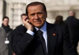 Yargı Berlusconi’den Şikayetçi